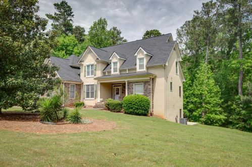 2305 Lochinver Ln, Conyers, GA 30094-6852