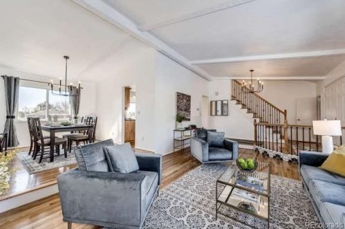 6256 Peakview Pl, Englewood CO 80111-4327 exterior