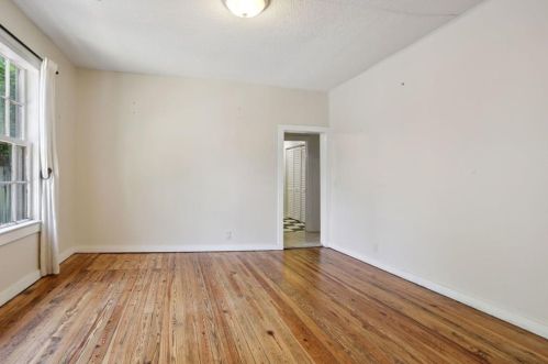 955 Hall Pl, Atlanta GA  30318-4926 exterior