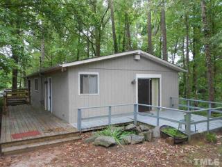 3010 Oxford Dr, Durham, NC 27707-3841