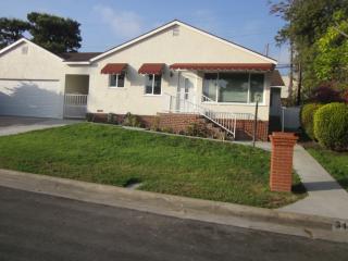 3173 Abella St, Glendale CA  91214-3454 exterior