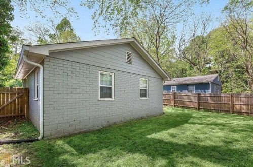 1058 Hubbard St, Atlanta GA  30310-3110 exterior