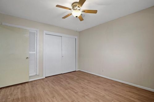 8048 Woodvale Rd, Fort Worth TX  76135-4431 exterior