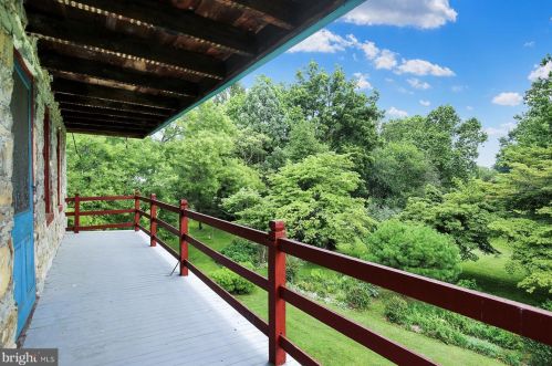 1917 Walnut Bottom Rd, Carlisle PA  17015-9624 exterior