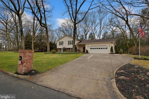 176 Berrywood Dr, Severna Park, MD 21146-2032
