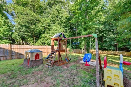 191 Laurel Oaks Ln, Jefferson GA  30549-5590 exterior