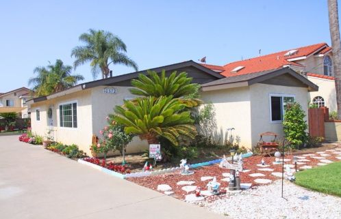 10372 Avenida Cinco De Mayo, Santa Ana, CA 92708-3749