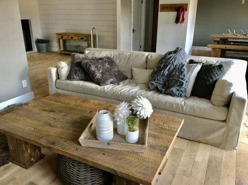 2001 Vichy Springs Rd, Ukiah CA 95482-4135 exterior