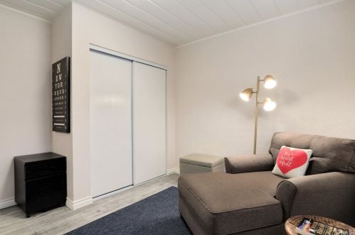 1401 Villa St, Riverside CA  92507-1332 exterior