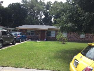 1521 Rosewood Dr, Savannah, GA 31406-6129
