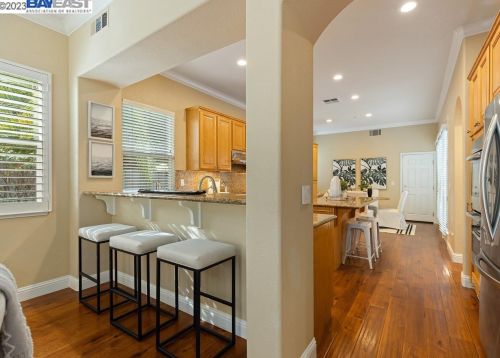10864 Inspiration Cir, Pleasanton CA  94568-5562 exterior