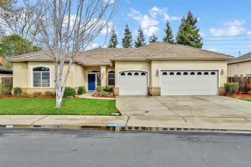 2001 Kendall Ave, Modesto, CA 95355-3280