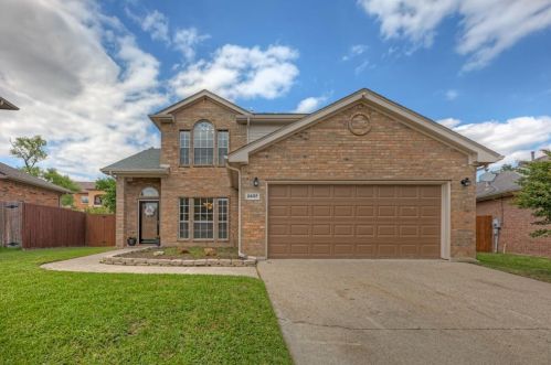 2837 Bull Shoals Dr, Fort Worth, TX 76131-2026