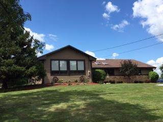 41316 Point Dr, Antioch, IL 60002-2127