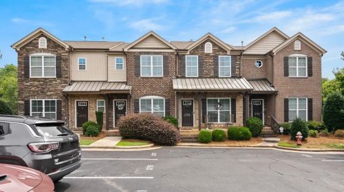 3779 Shadow Ridge Dr, High Point NC  27265-8406 exterior