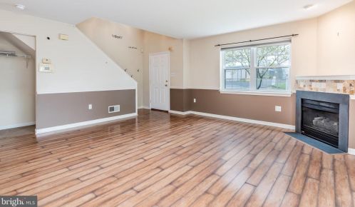 1326 West St, Carlisle PA  17013-1449 exterior