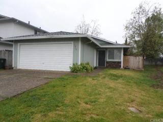 1027 Rushmore Ave, Chico, CA 95973-7812