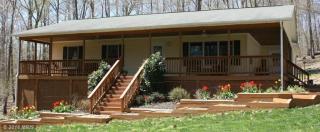93 White Pine Ln, Boyce, VA 22620-3001