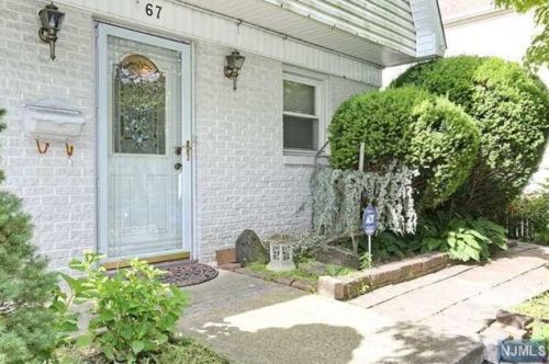 67 Dumont Ave, Dumont, NJ 07628-3017