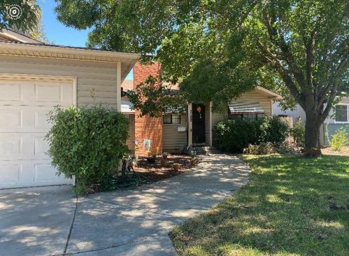 2122 Delaware Ave, Stockton, CA 95204-4711