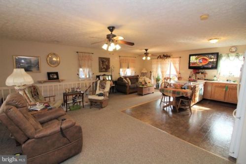 307 Rhododendron Dr, Corinth, WV 26764-2687