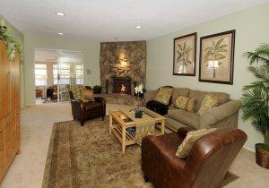 1955 234th St, Torrance, CA 90501-5532