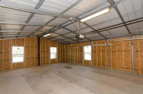 405 Carol Ann Dr, Austin TX  78737-9597 exterior