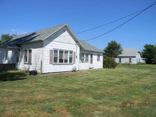 510 1st St, Sutherland, NE 69165-2150