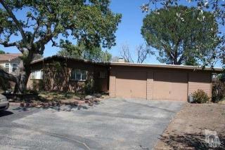 10426 Independence Ave, Chatsworth, CA 91311-2336