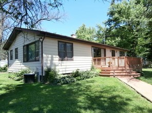 41719 Circle Dr, Antioch, IL 60002-9239