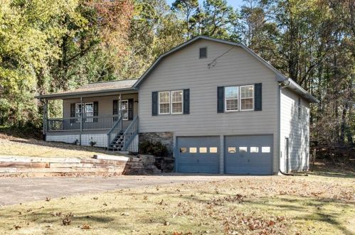 308 Pioneer Cir, Holly Springs, GA 30188-4520