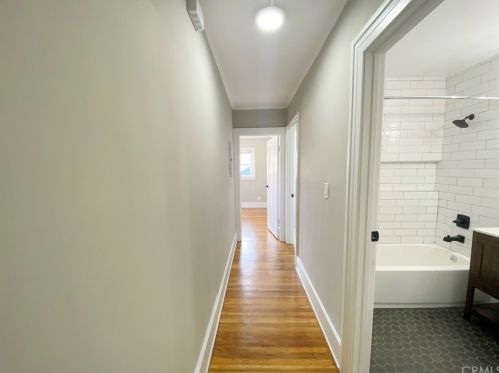 244 Kenwood St, Glendale CA  91206-4209 exterior