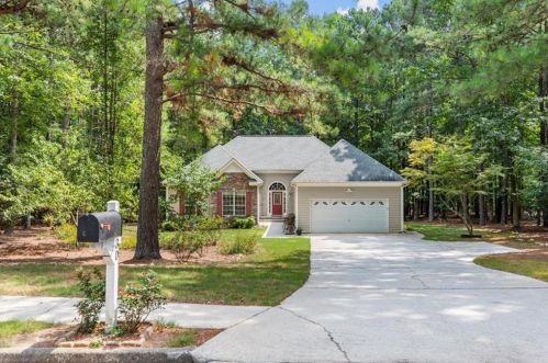 6930 Fletcher Dr, Winston, GA 30187-2316