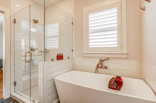 2504 Cockrell Ave, Fort Worth TX  76109-1116 exterior