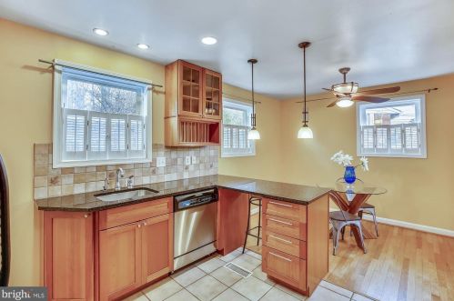 10612 Tenbrook Dr, Silver Spring MD 20901-1030 exterior