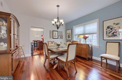 3 Twin Oaks Holw, Lancaster PA  17601-2234 exterior