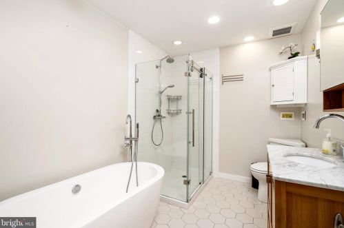 36 Mountain Ave, Princeton NJ  08540-2630 exterior