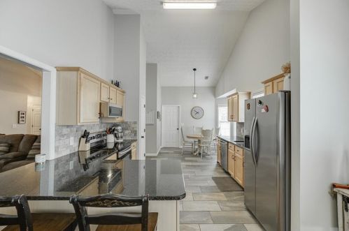 246 Blue Grass Dr, Jefferson GA  30549-8314 exterior