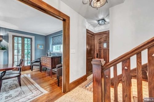 103 Hamilton Rd, Ridgewood, NJ 07450-1102