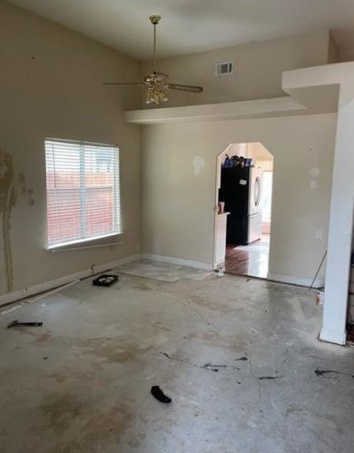 7312 Little Acorn Way, Rio Linda, CA 95673-1335