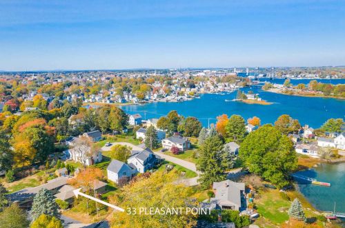 33 Pleasant Point Dr, Portsmouth, NH 03801-5224