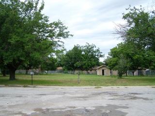 119 Vicksburg Dr, Hasse, TX 76442-1821