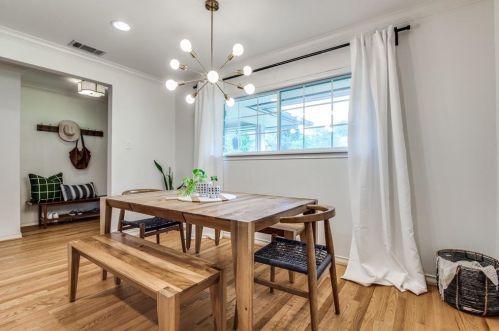 9505 Aldwick Dr, Dallas TX  75238-2629 exterior