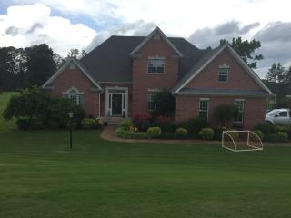 294 Masters Dr, Lexington, TN 38351-7702