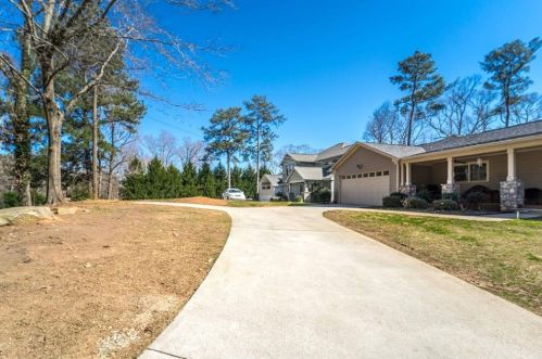 1587 Eastland Rd, Atlanta GA  30316-3410 exterior