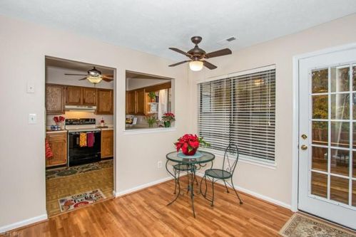 1650 Skiffes Creek Cir, Williamsburg, VA