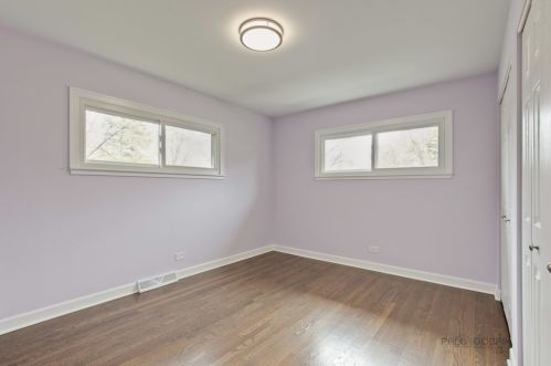 1019 Castlewood Ln, Bannockburn IL  60015-2609 exterior