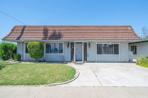 1687 Chateau Pl, Anaheim, CA 92802-1517