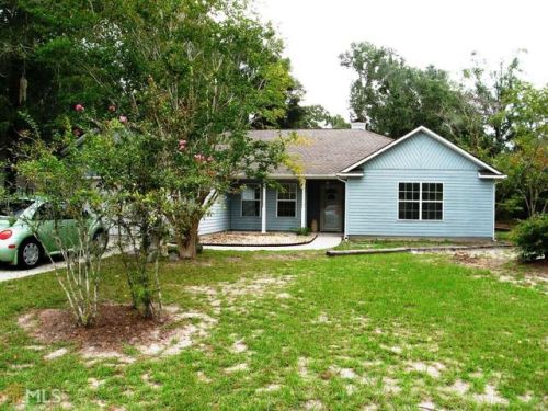 16 Manchester Ct, Woodbine, GA 31569-4122