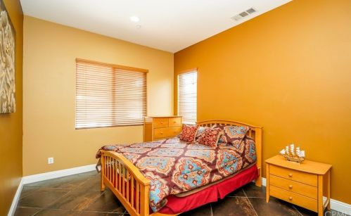 11440 Arizona Ave, Riverside CA  92503-8811 exterior